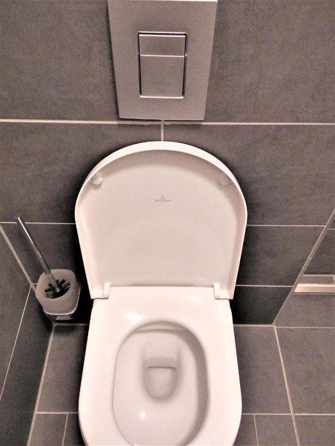 Sroom Stuttgart Flughafen Messe Leinfelden-Echterdingen Extérieur photo
